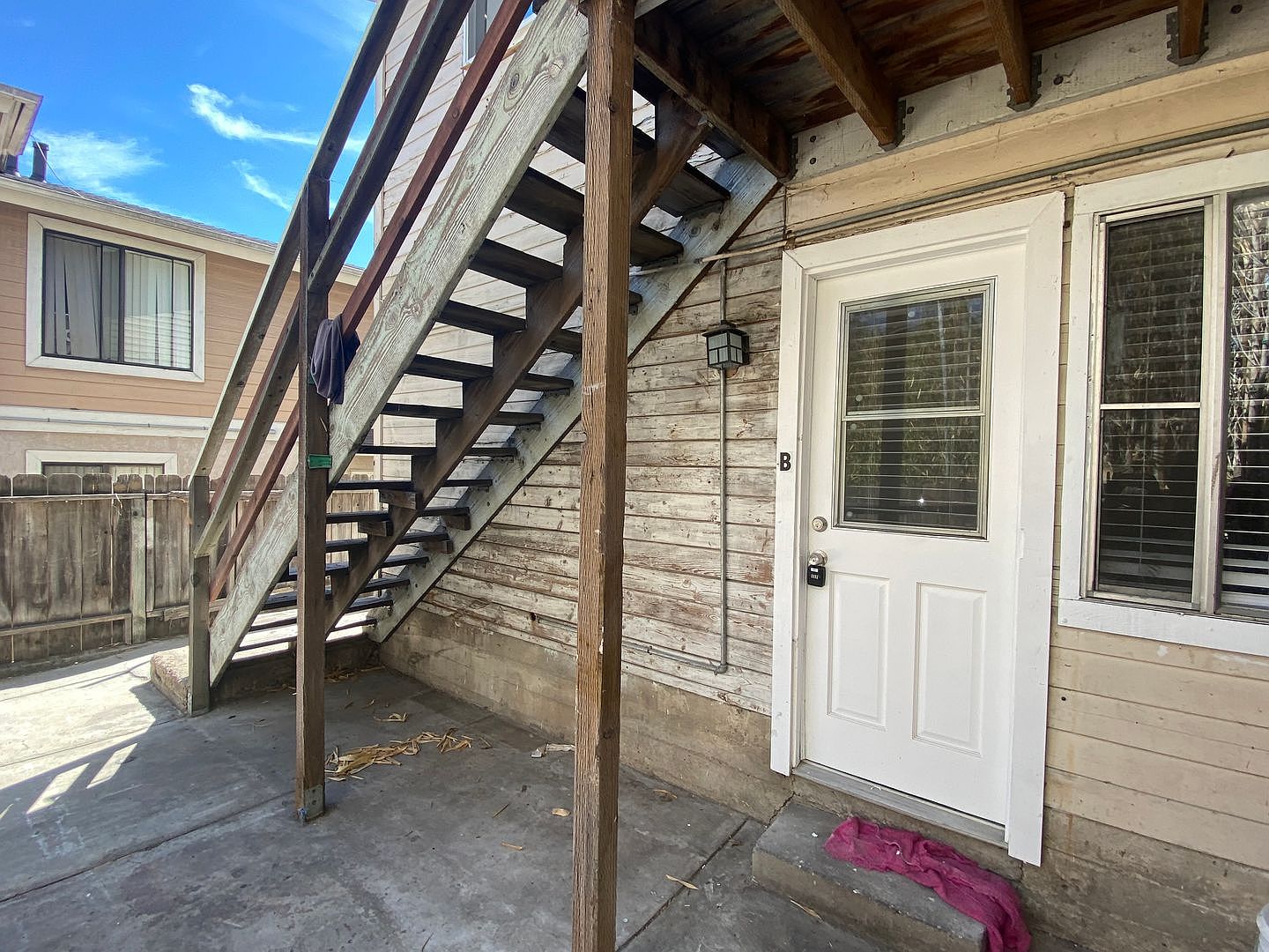 4857-4861 Jessie Ave photo 4