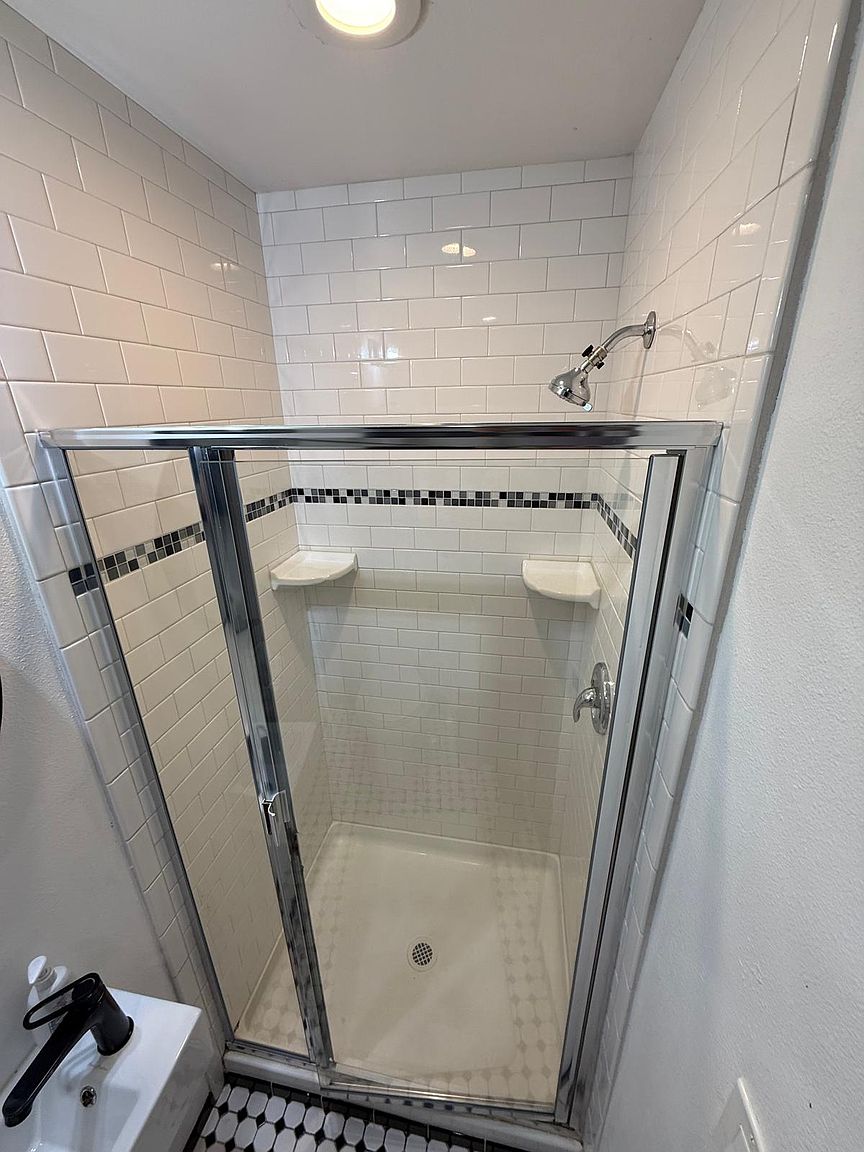 4383 Van Dyke Ave photo 3