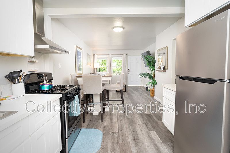3124 Canon St photo 2