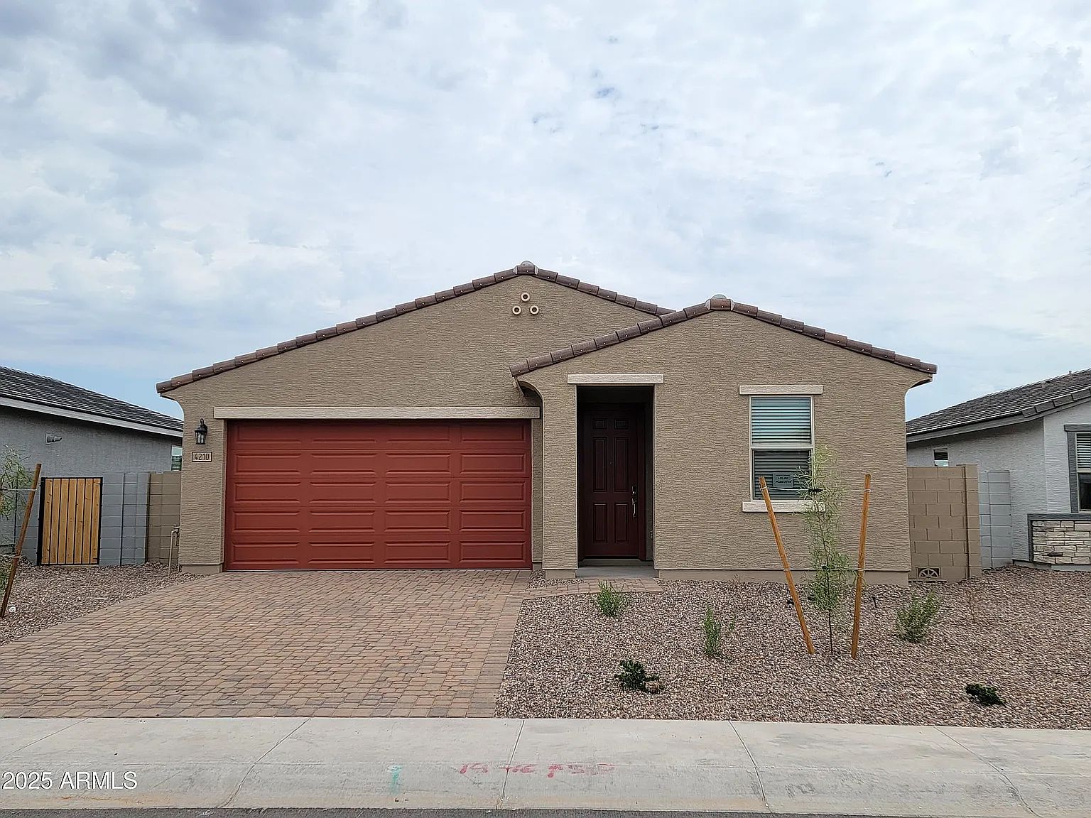 4210 W Yolanda Ln photo 2