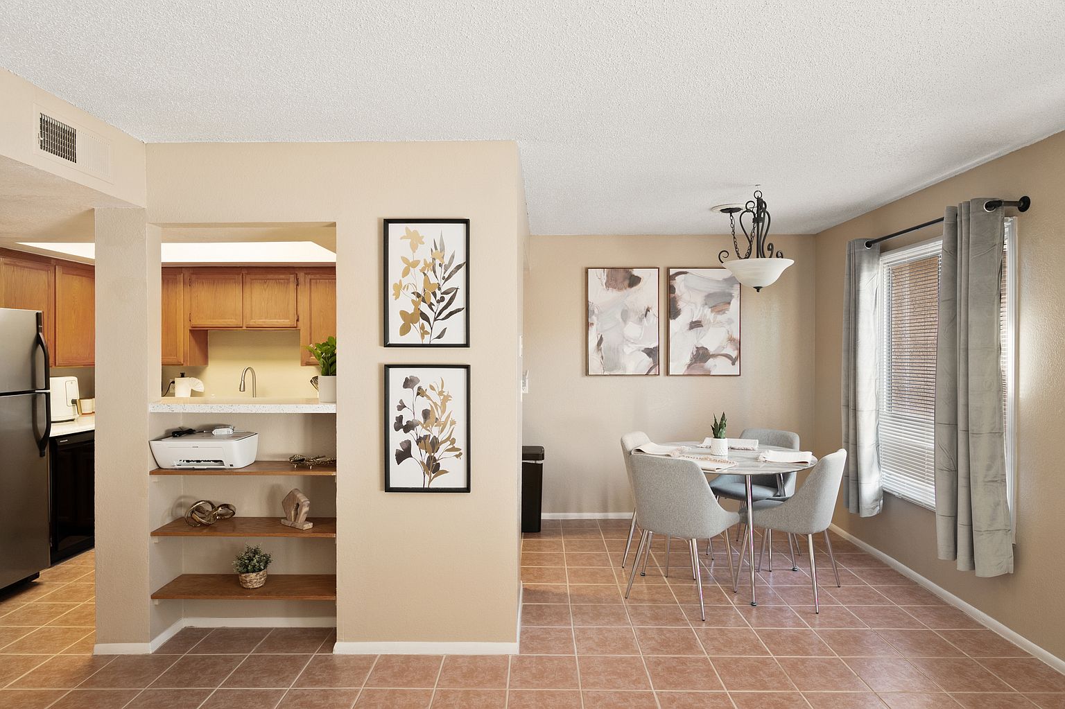 1310 S Pima Dr photo 5