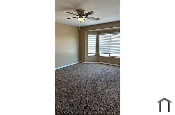 9842 W Odeum Ln photo 3