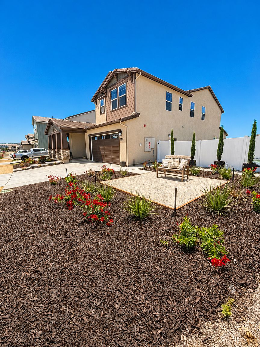 124 Alethea Way photo 3