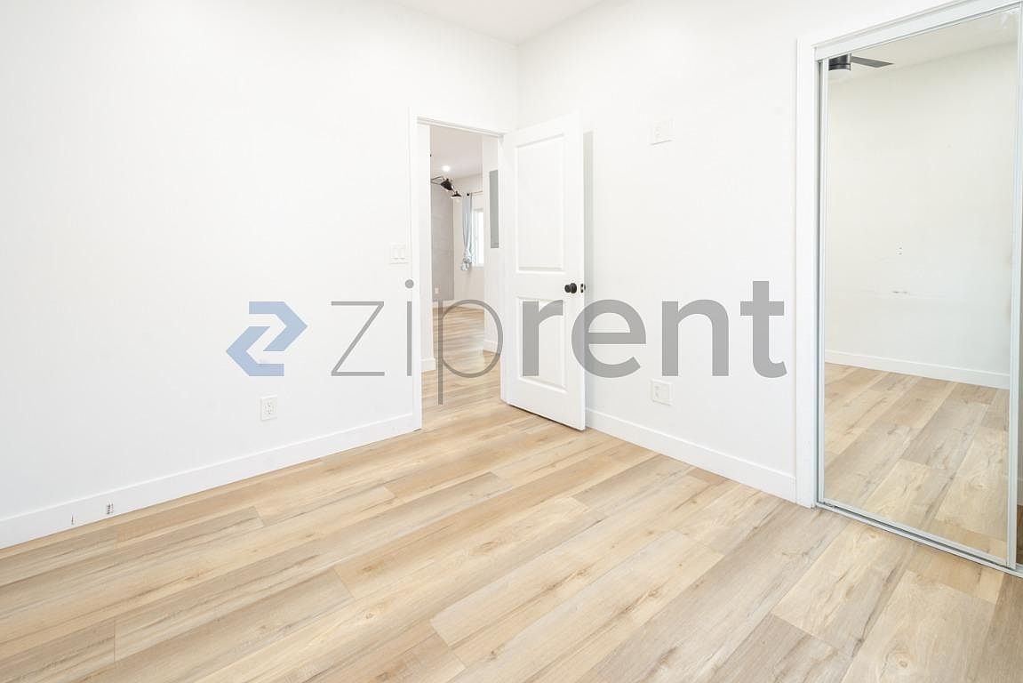 1329 5th Ave photo 4