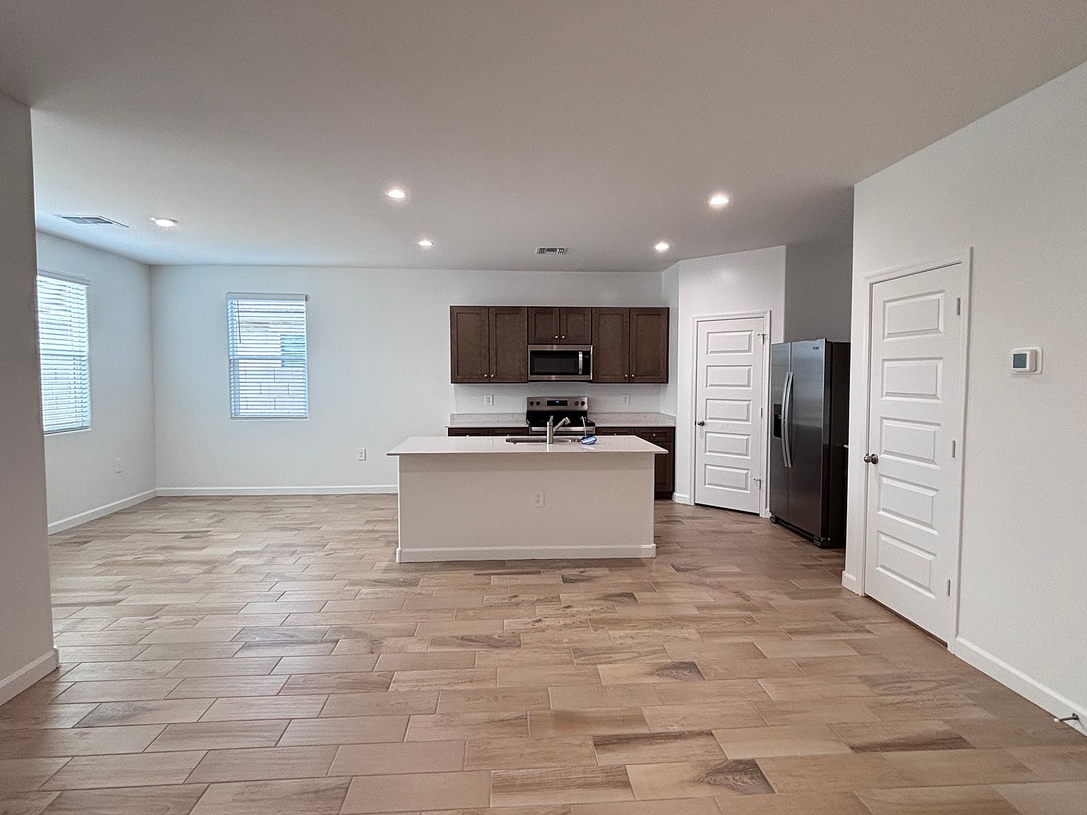 1777 W Stealth Ave photo 4
