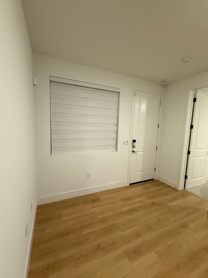 1372 Drago Way photo 5