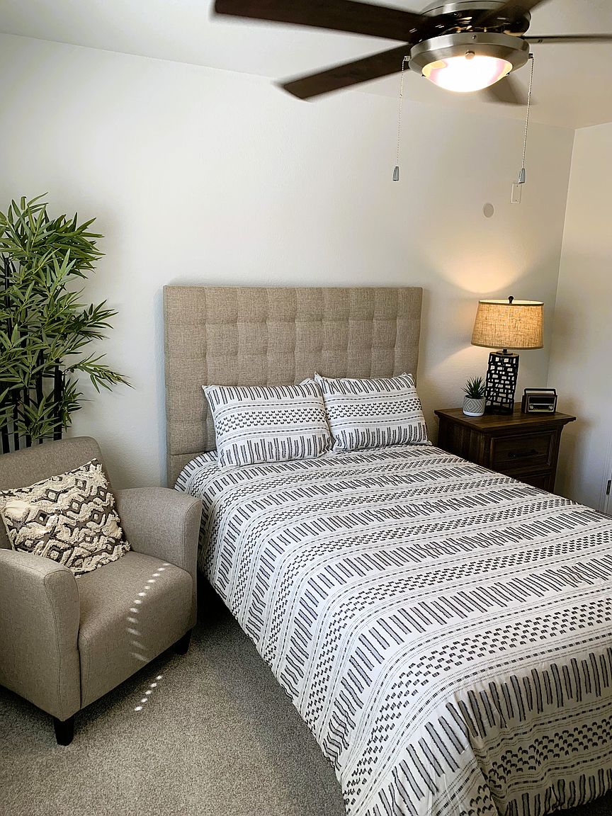Discovery Point Retirement Community photo 3
