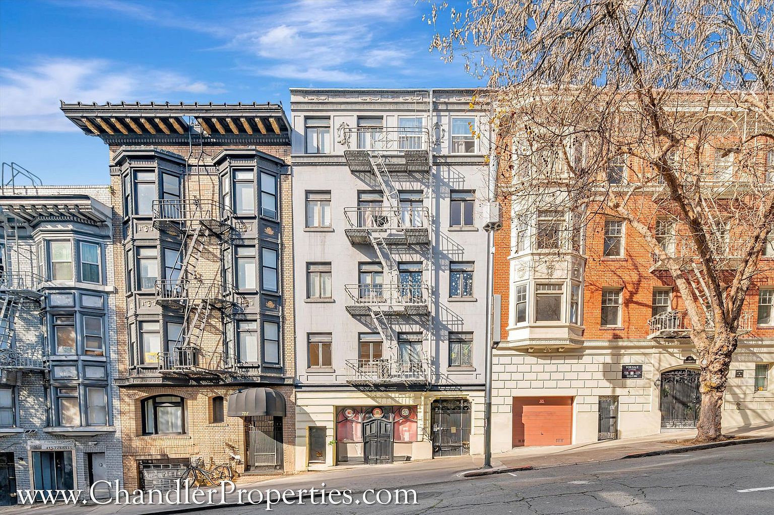 727-729 Leavenworth Street Apartments* photo 2