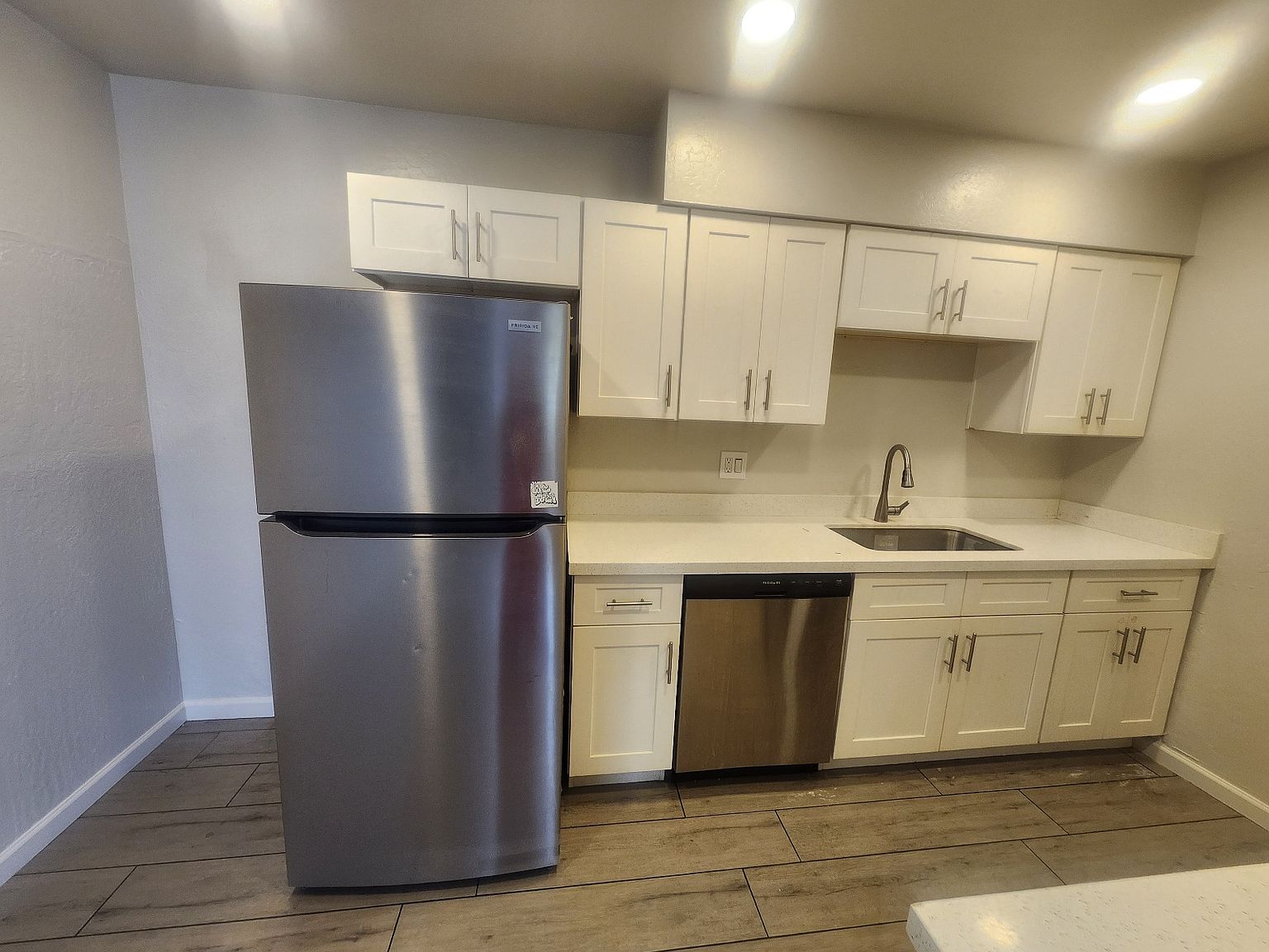4310 N 23rd Ave Phoenix, AZ 85015 photo 5