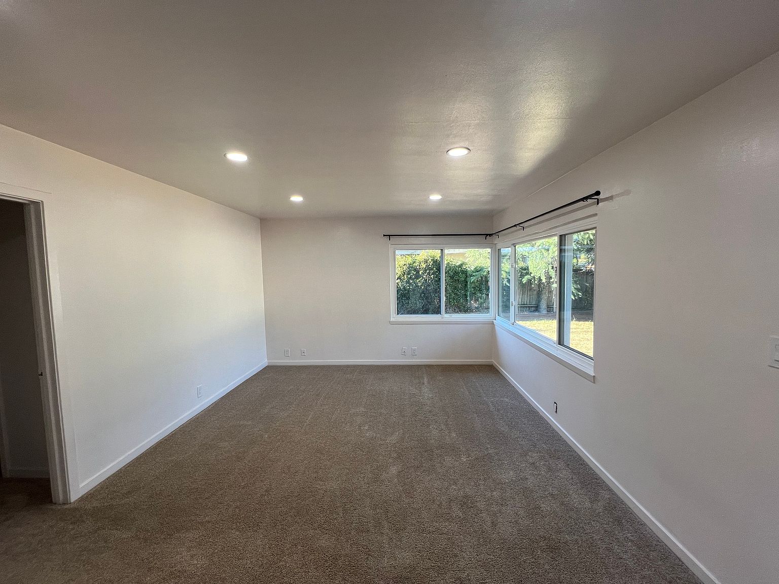 87 Palana Ct photo 2