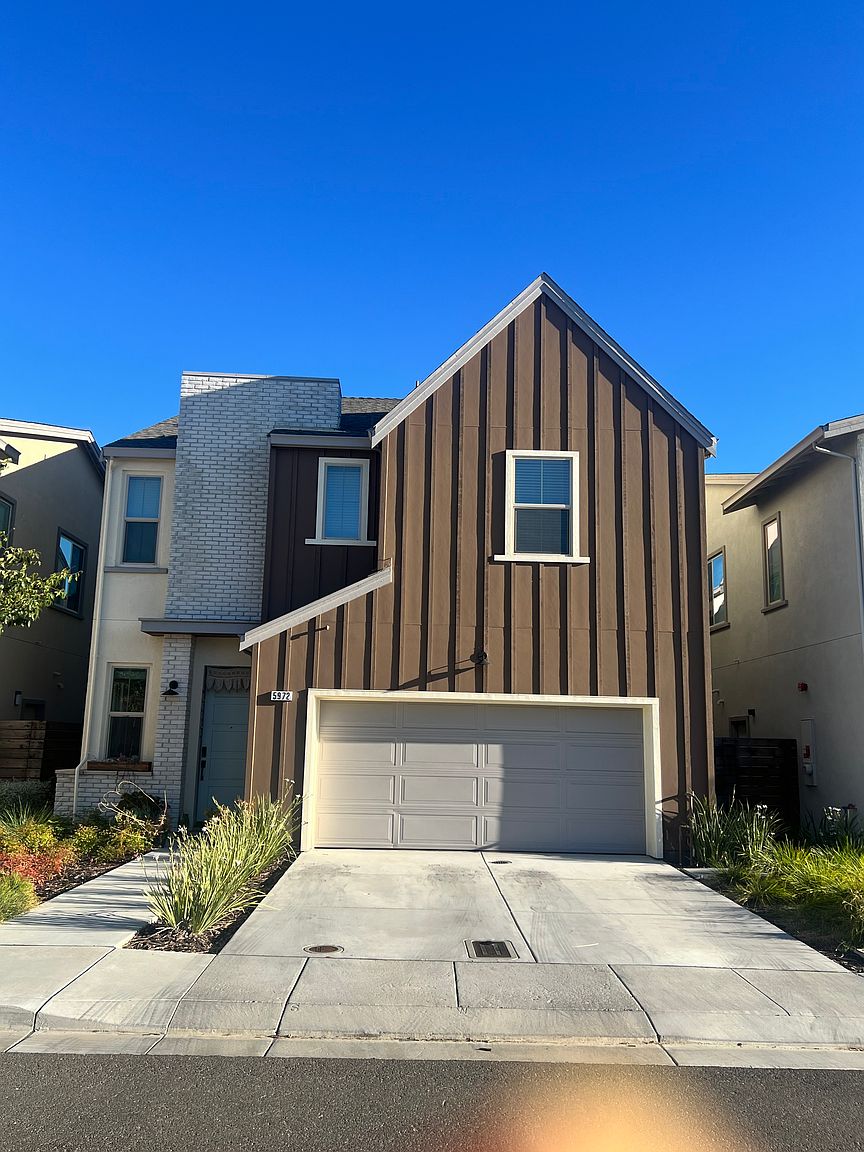 5972 Diamond Way photo 2