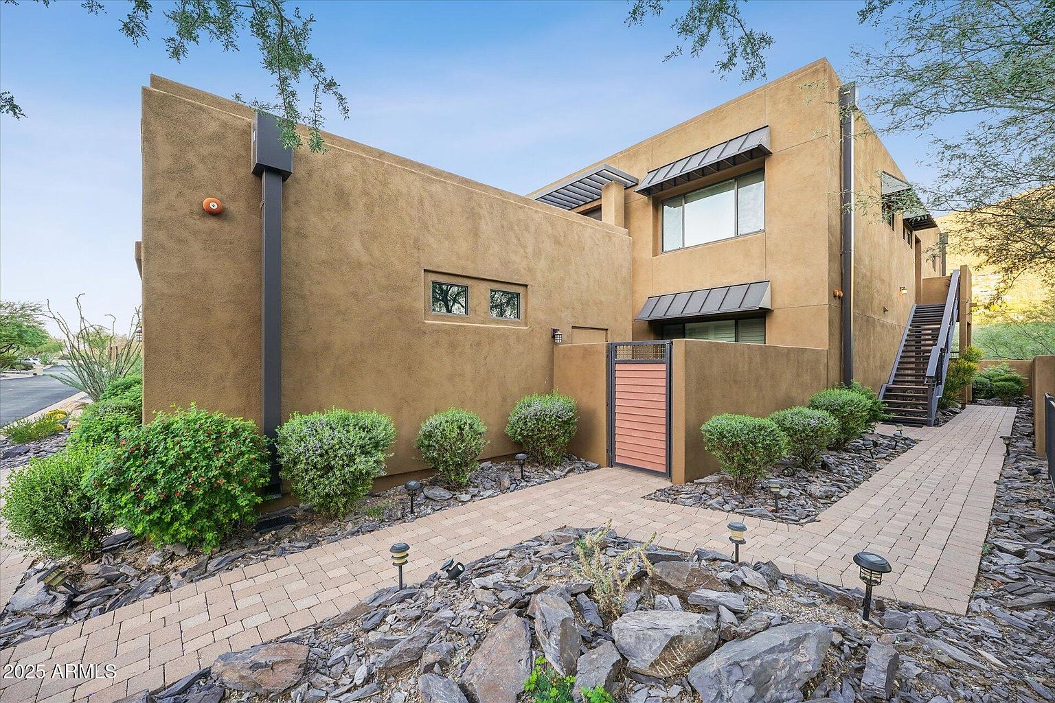 36600 N Cave Creek Rd photo 2