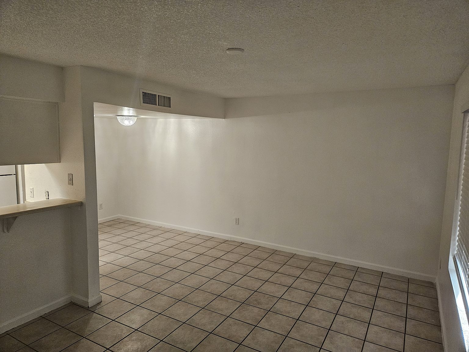 LaMar Apartments photo 3