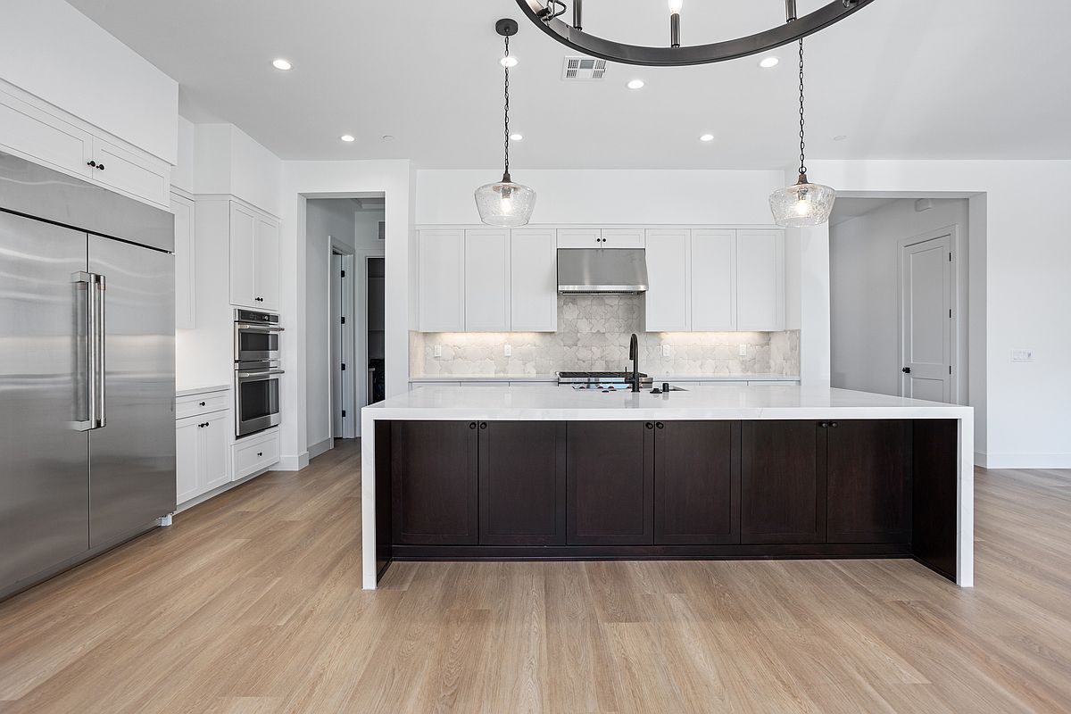 1200 Stonemark Pl photo 3