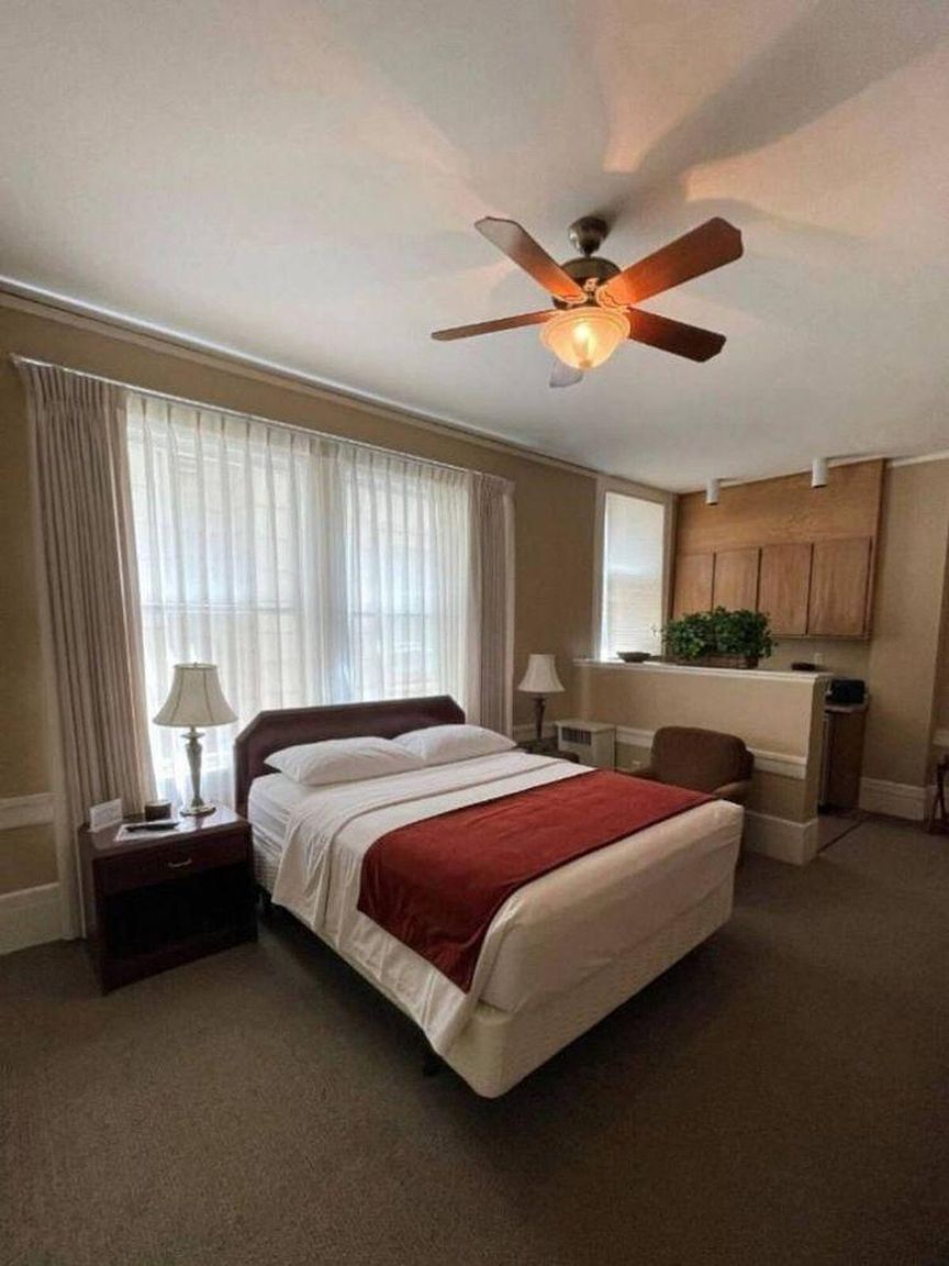 1BR/1BA Other on Powell St · San Francisco photo 2