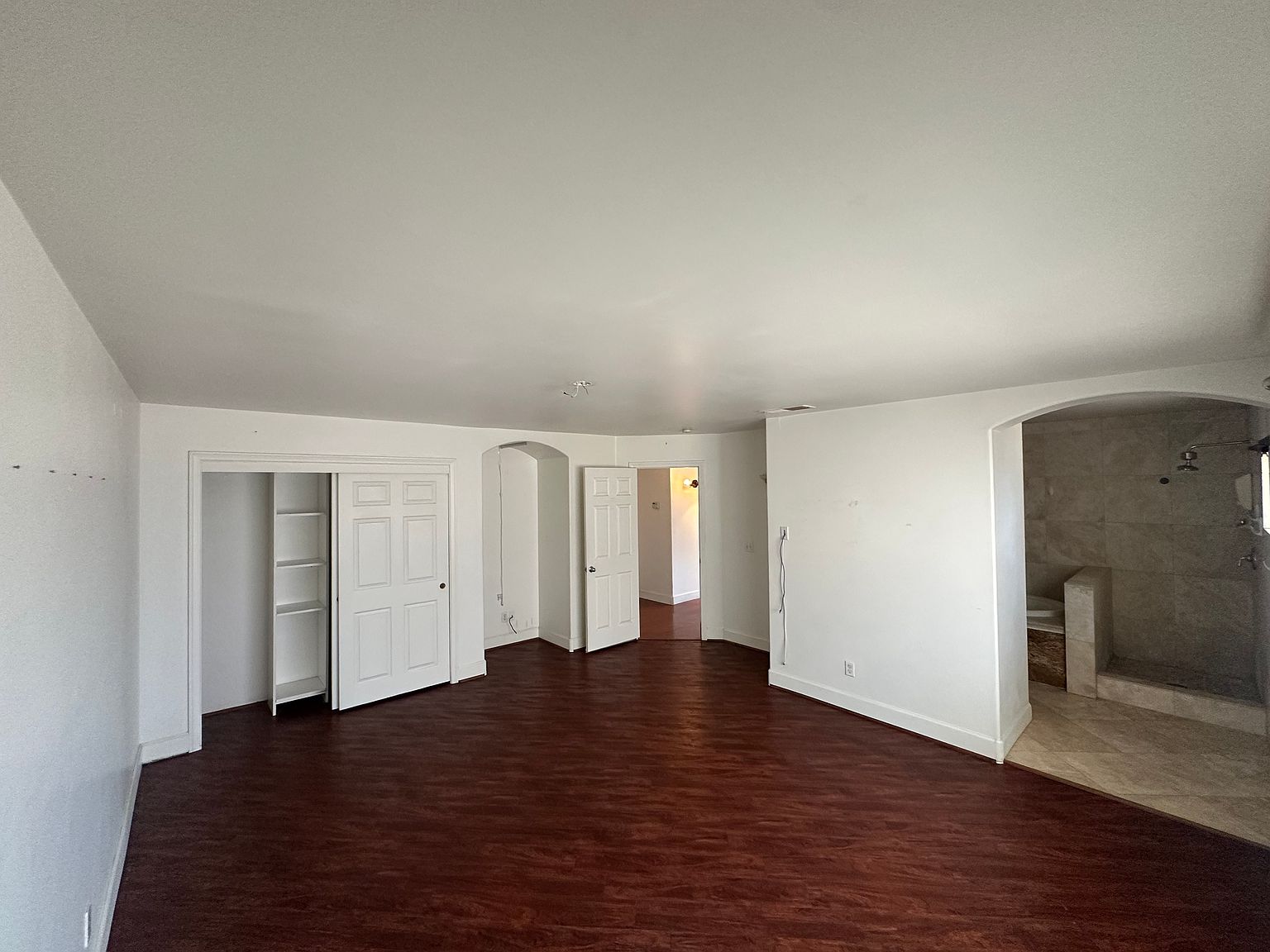 136-40 Donax Ave photo 4