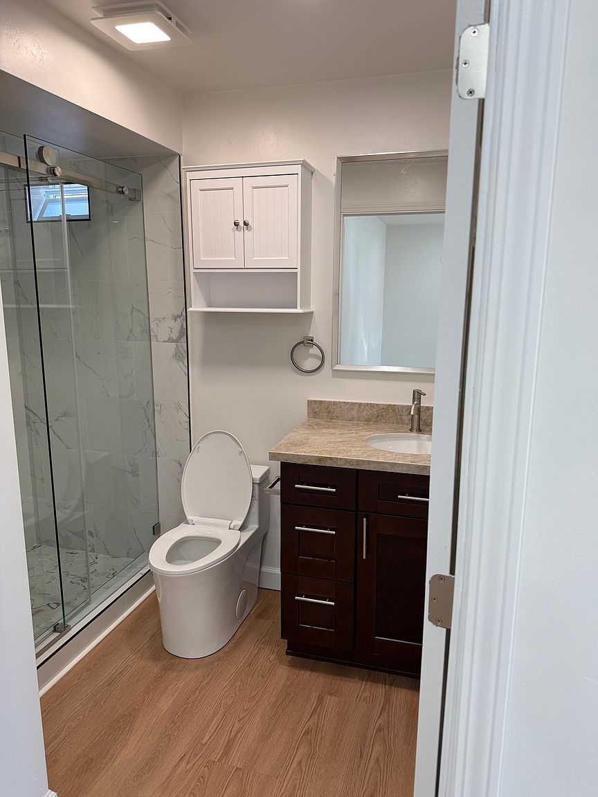 8380 Pallux Way photo 3