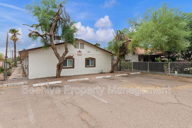 1429 E Fillmore St Phoenix, AZ 85006 photo 4