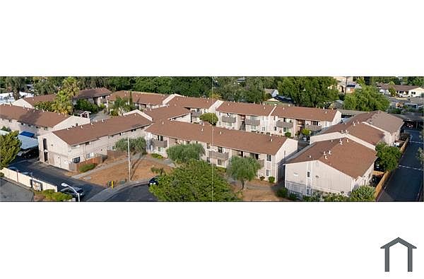 1090 Mi Casa Ct photo 4