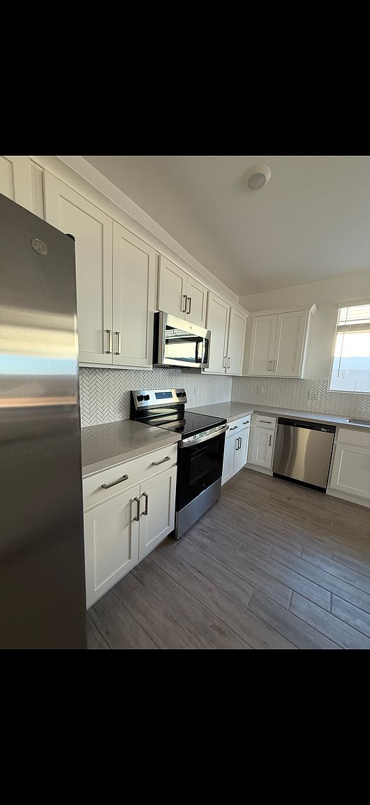 6469 E Fiddleneck Way photo 2