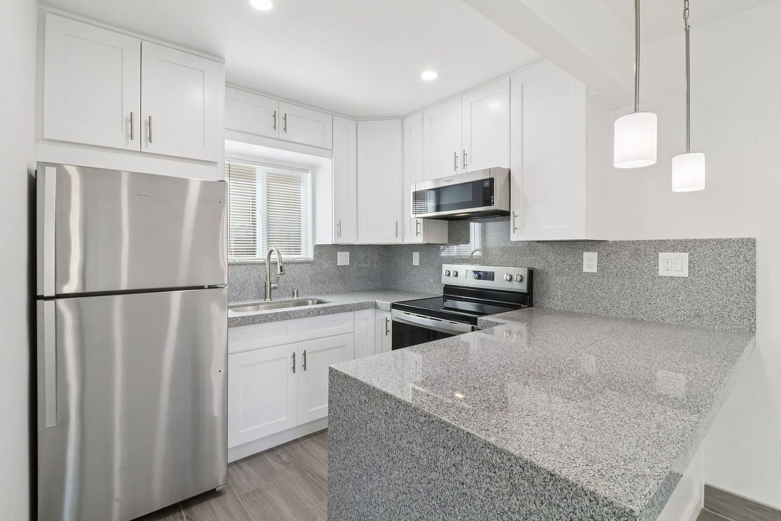 181 Ballantyne St photo 4