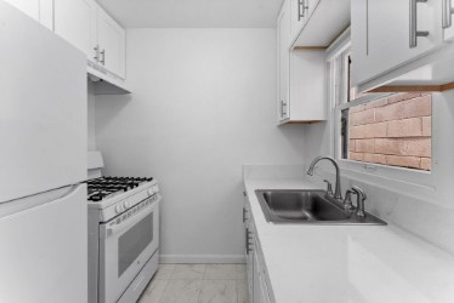 Prime Location On Adams Avenue: Modern Comfort Meets Historic Charm + Parking Included