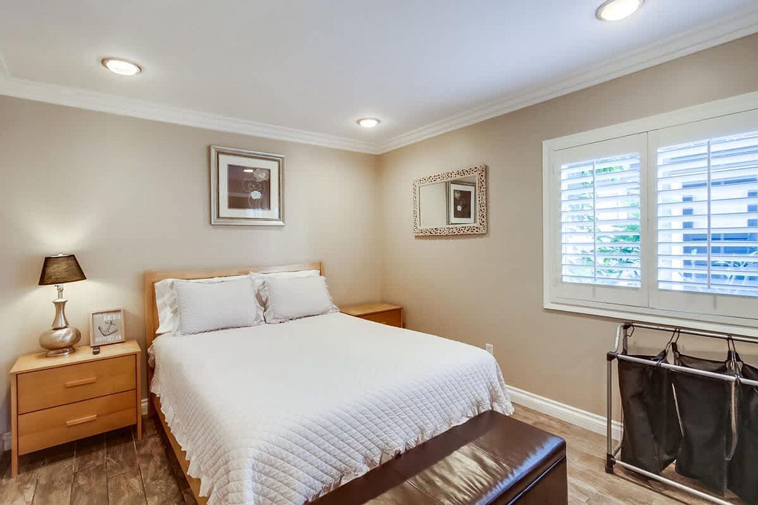 3764 Bayside Ln photo 3