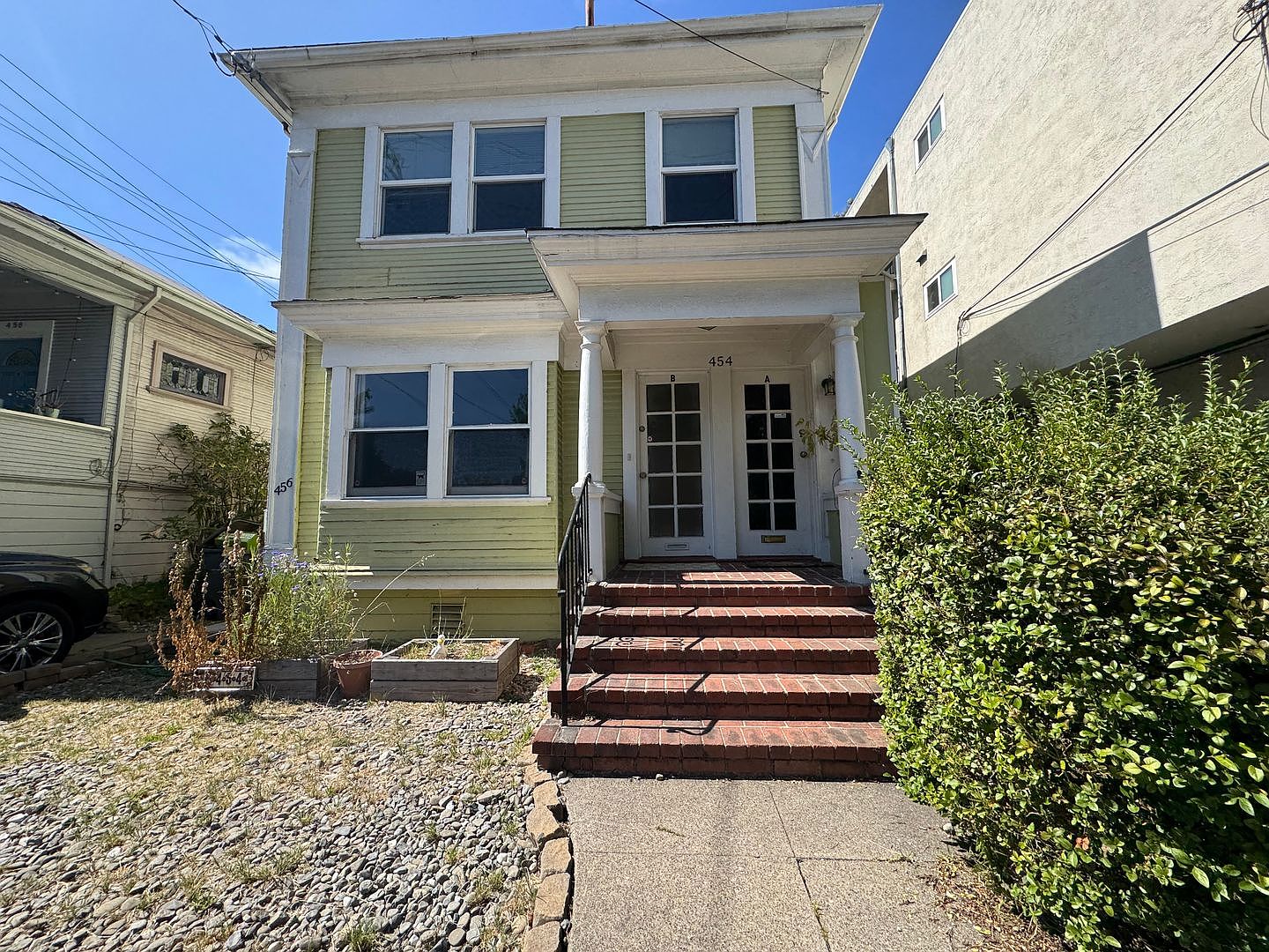 454-456 Alcatraz Ave Oakland, CA 94609 photo 2