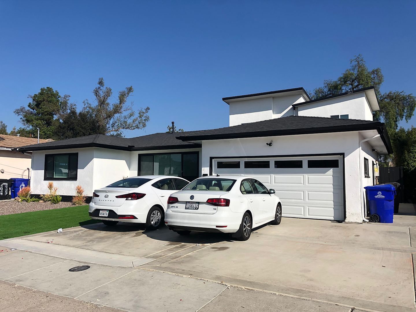 5045 Campanile Dr photo 2
