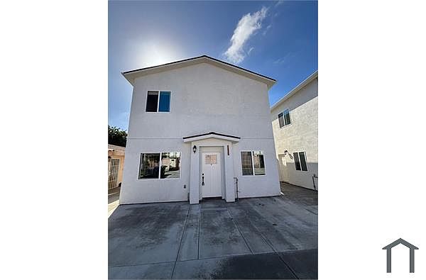 1820 W Drescher St photo 2
