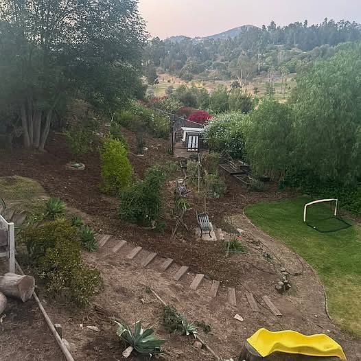 1306 Alta Vista Dr photo 5