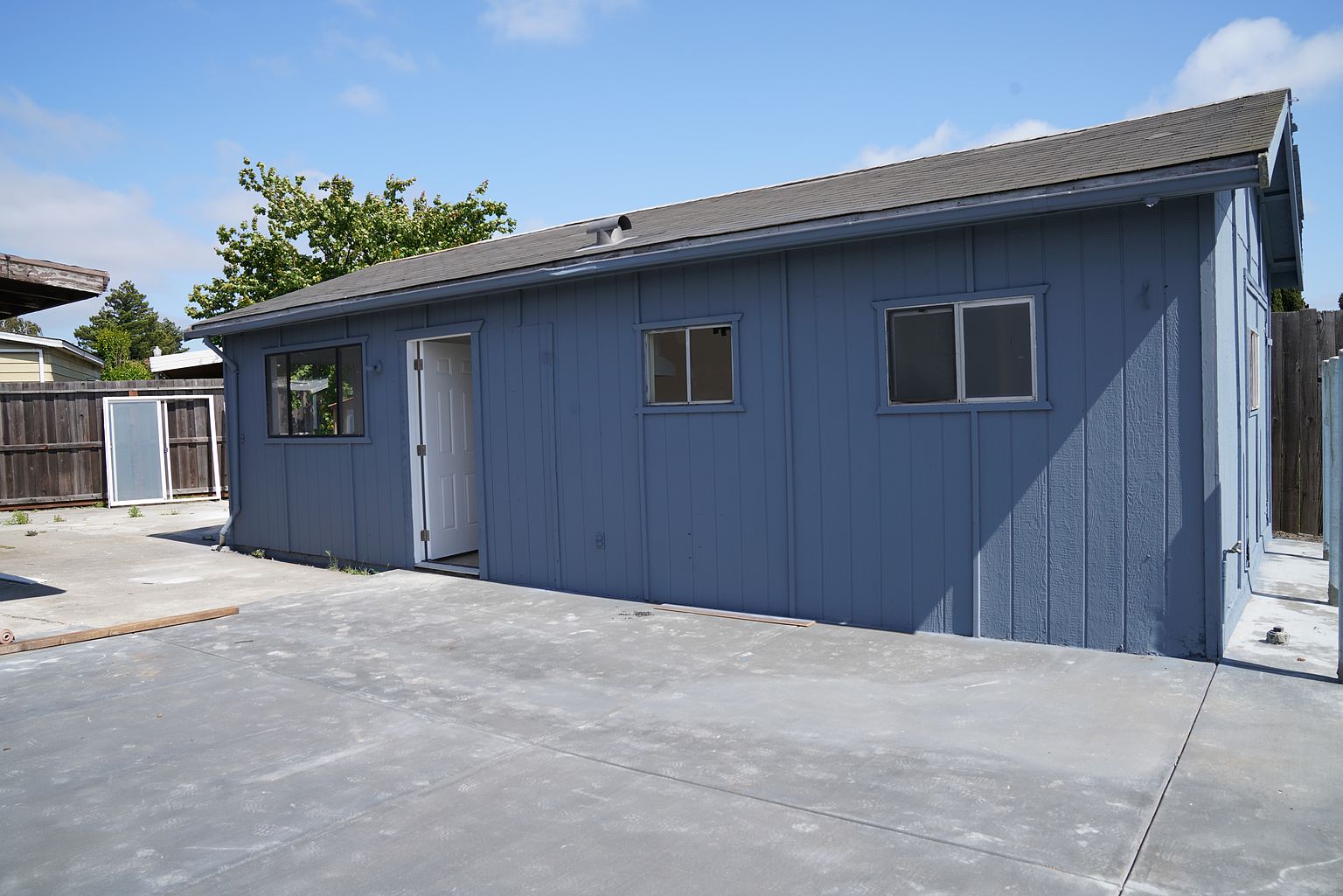 1BR/1BA Single Family House on Ruus Rd · Hayward photo 2