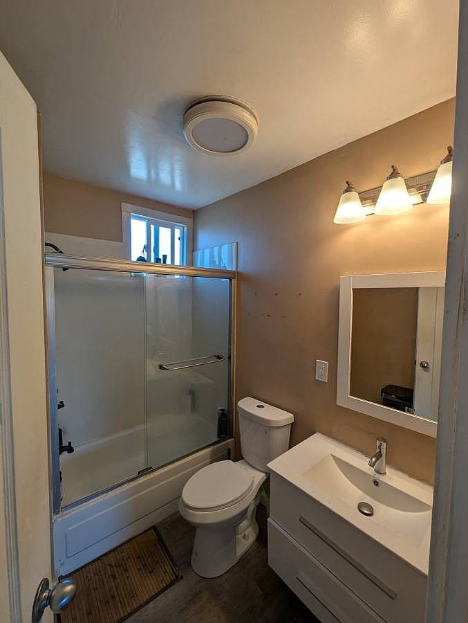 442 San Diego Ave photo 3