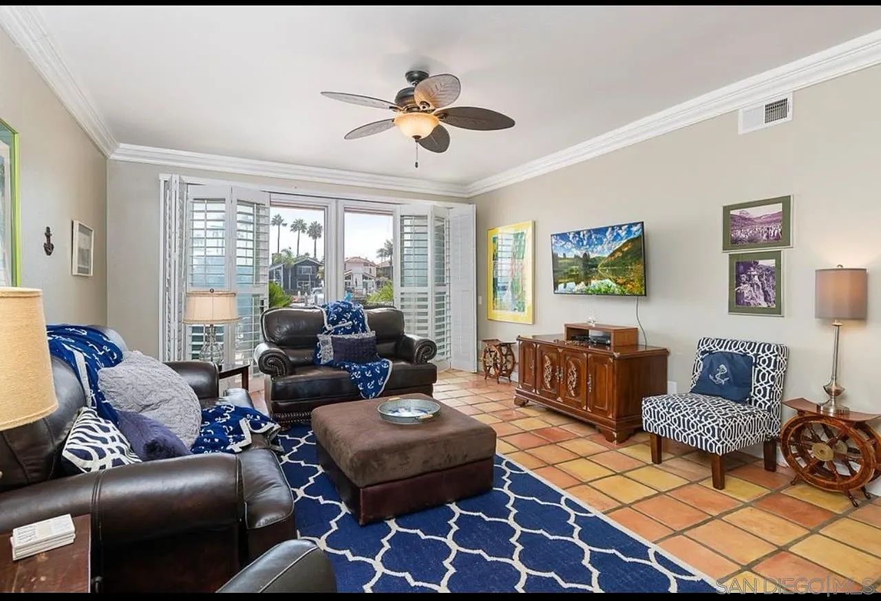 41 Kingston Ct photo 5