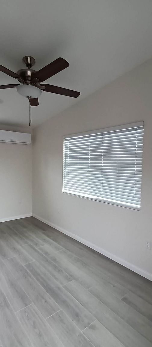 3132 Idlewild Way photo 3