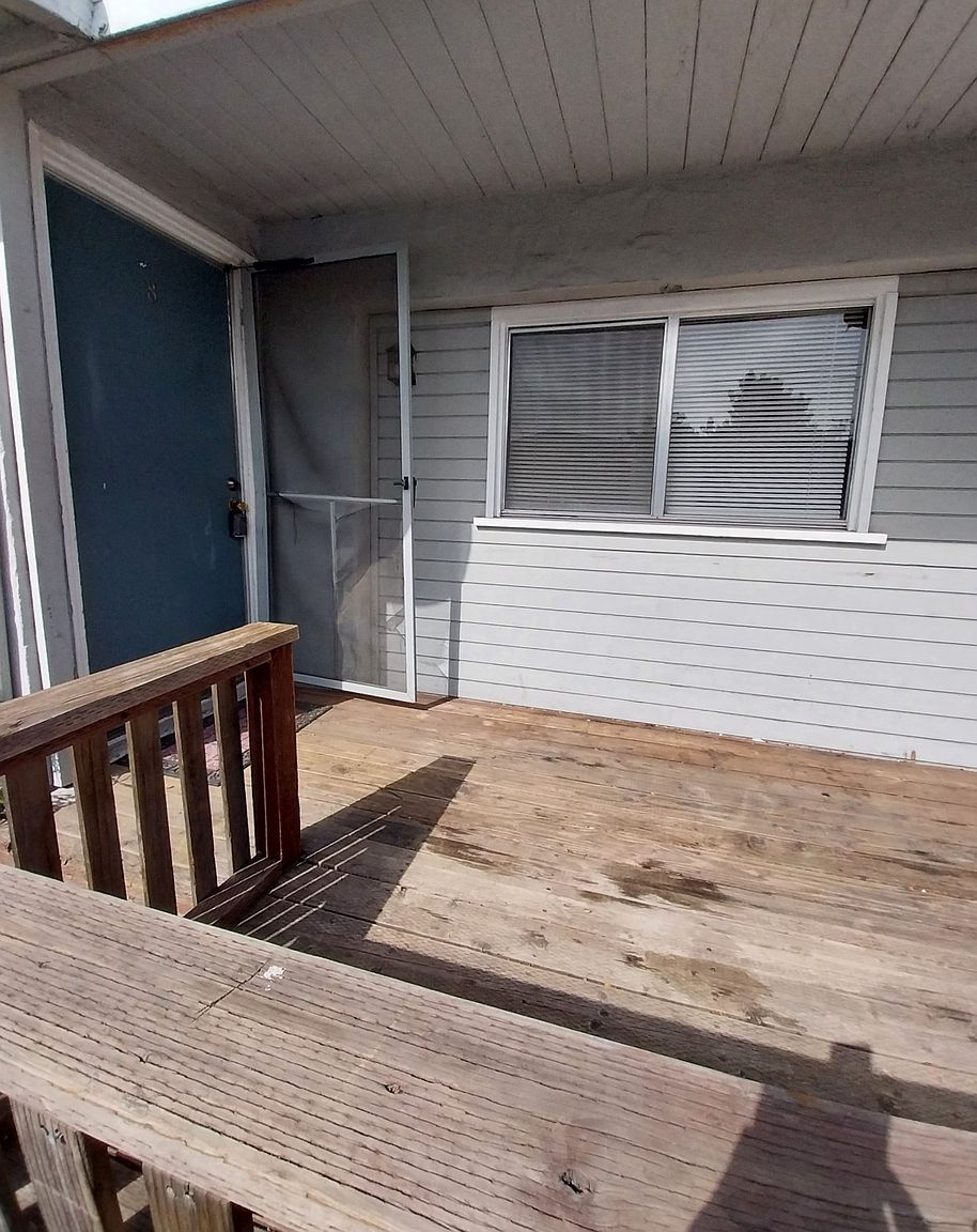 240 River St Santa Cruz, CA 95060 photo 3