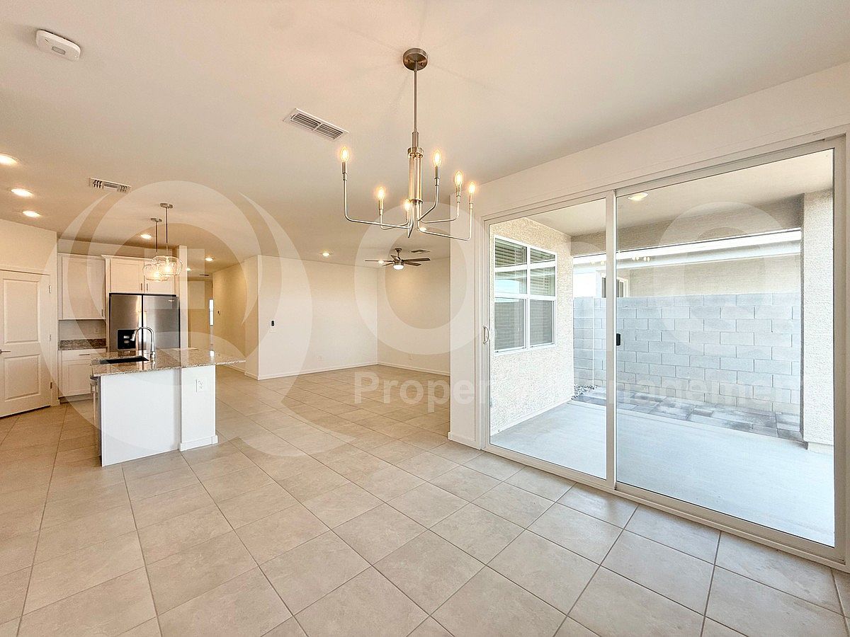 7489 E Cozy Cottage Ln Queen Creek, AZ 85143 photo 3