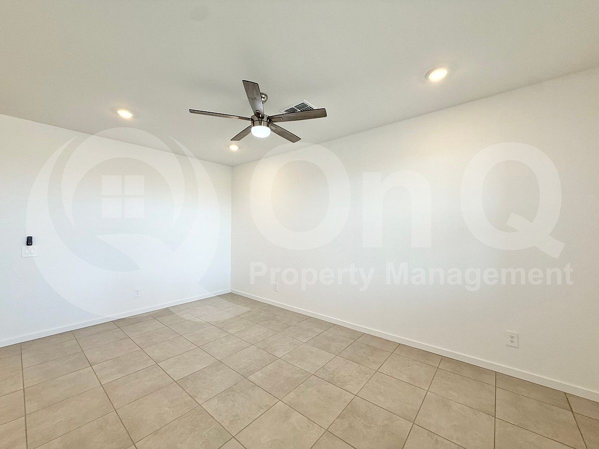 7489 E Cozy Cottage Ln Queen Creek, AZ 85143 photo 5