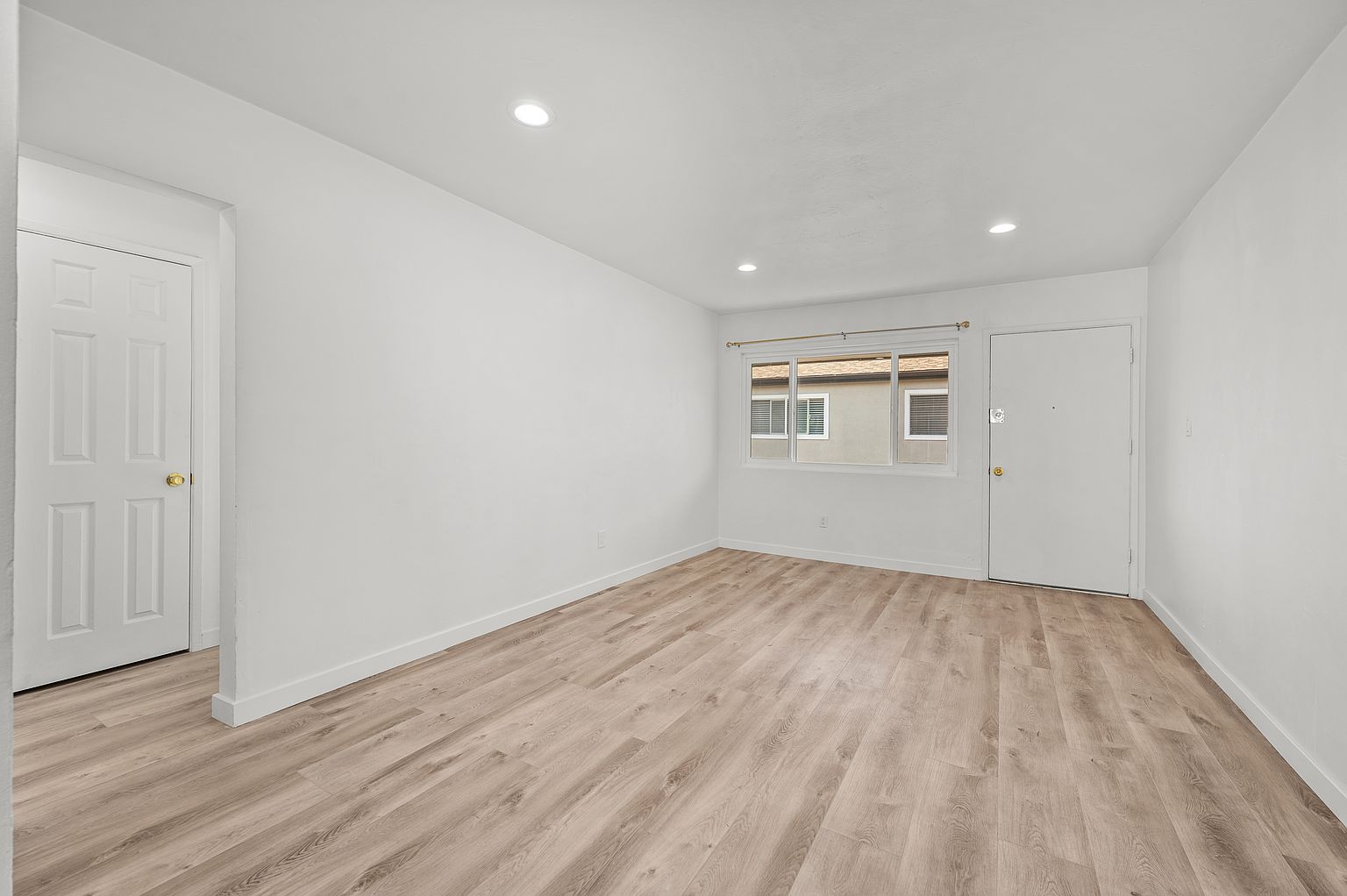 4133 Wabash Ave photo 5