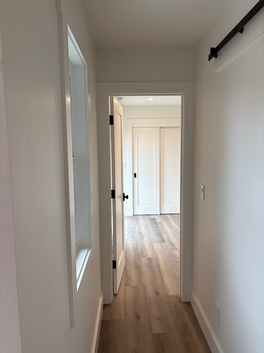 1841 Park Ave photo 5