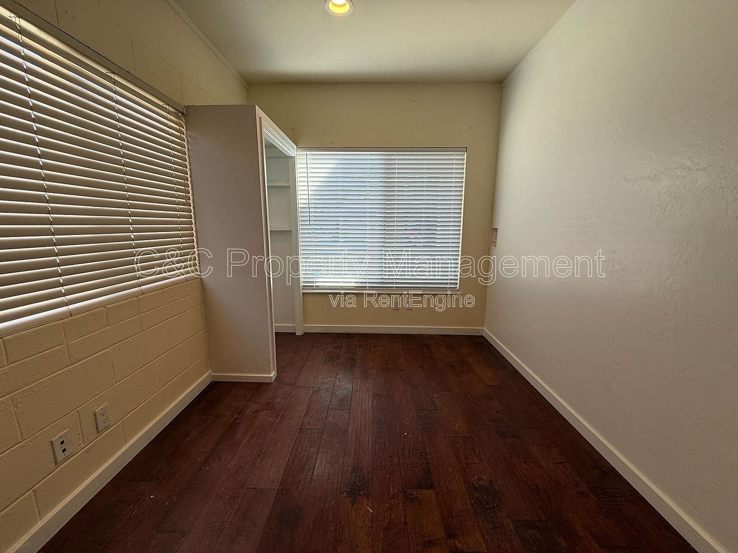 617 Water St photo 5