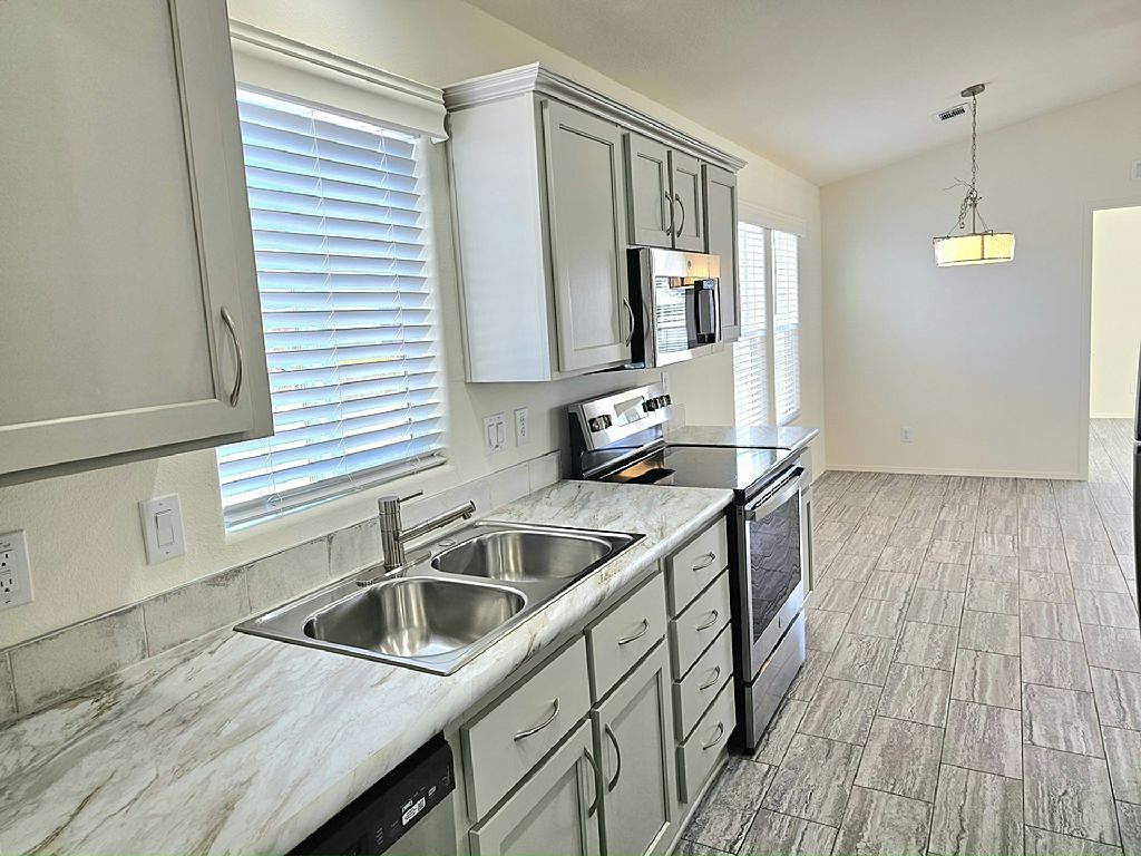 8868 E Baseline Rd Lot 1606 photo 4