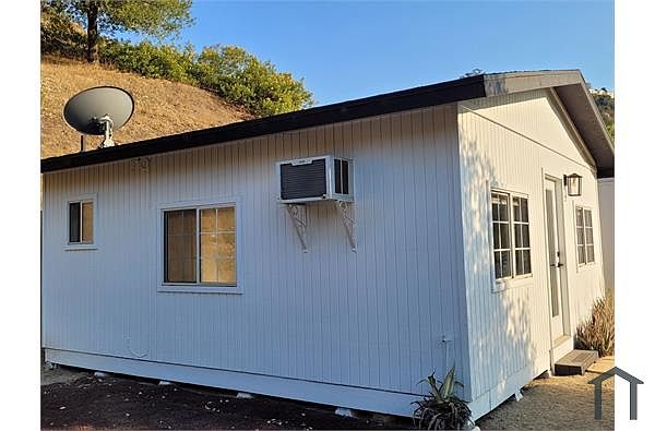 13764 Jamul Dr photo 2