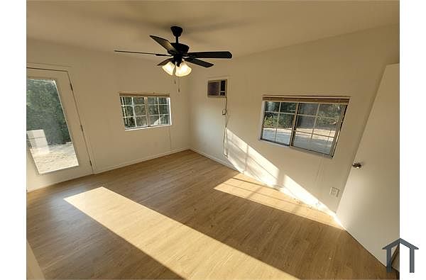 13764 Jamul Dr photo 3