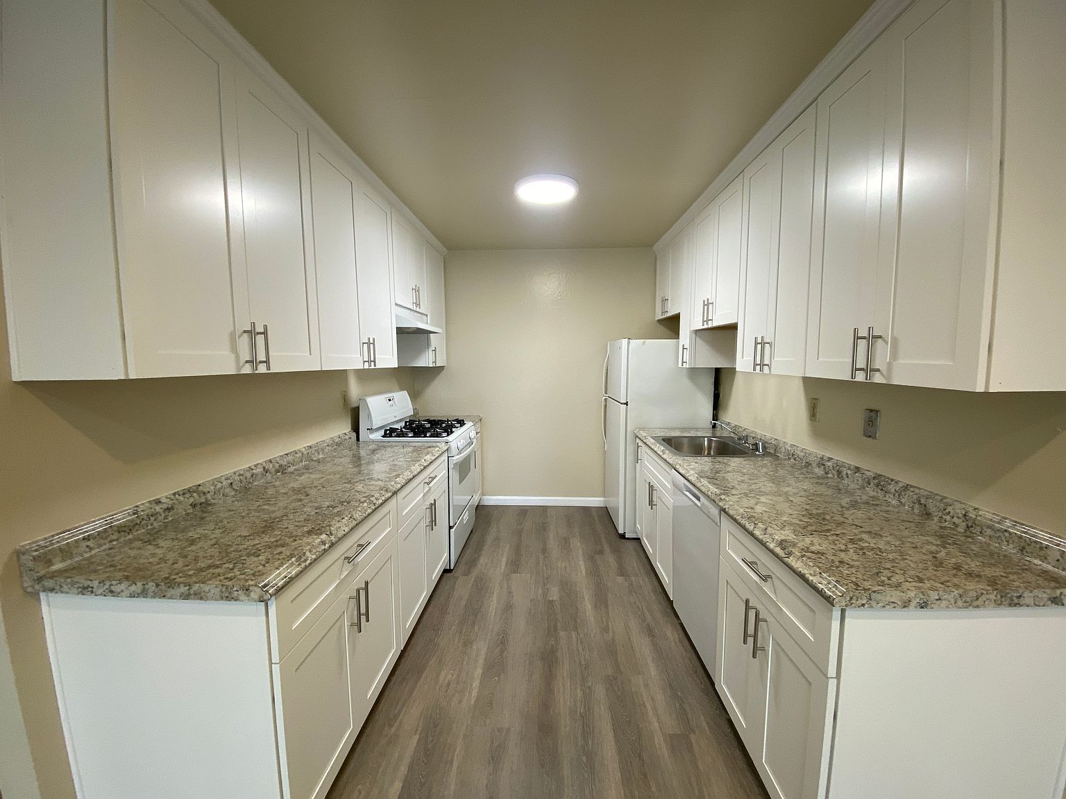 428 89th St Daly City, CA 94015 photo 2
