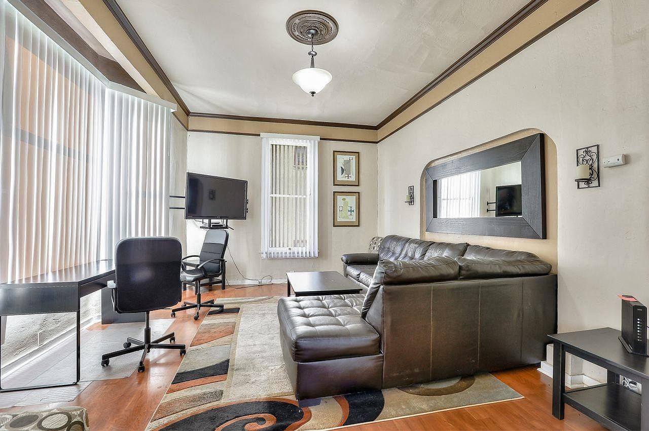 468 South 6th Street
