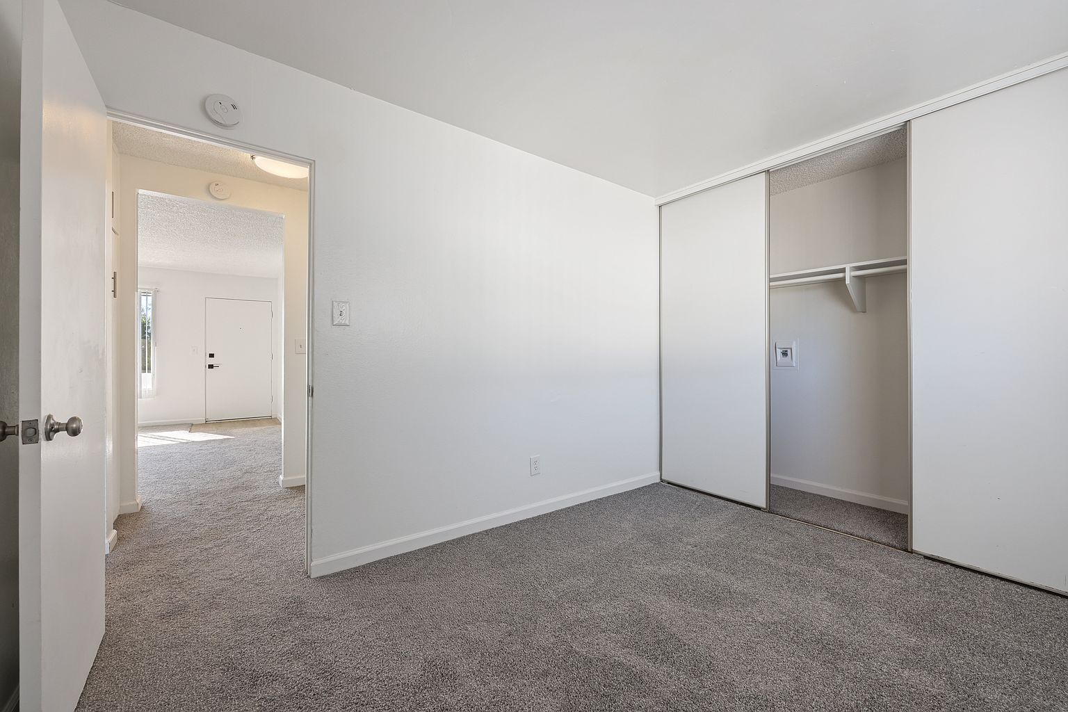 2708 Mission Village Dr photo 4