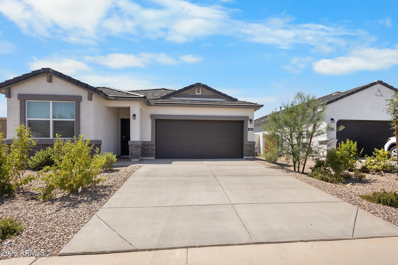 18351 W Hackamore Dr photo 2