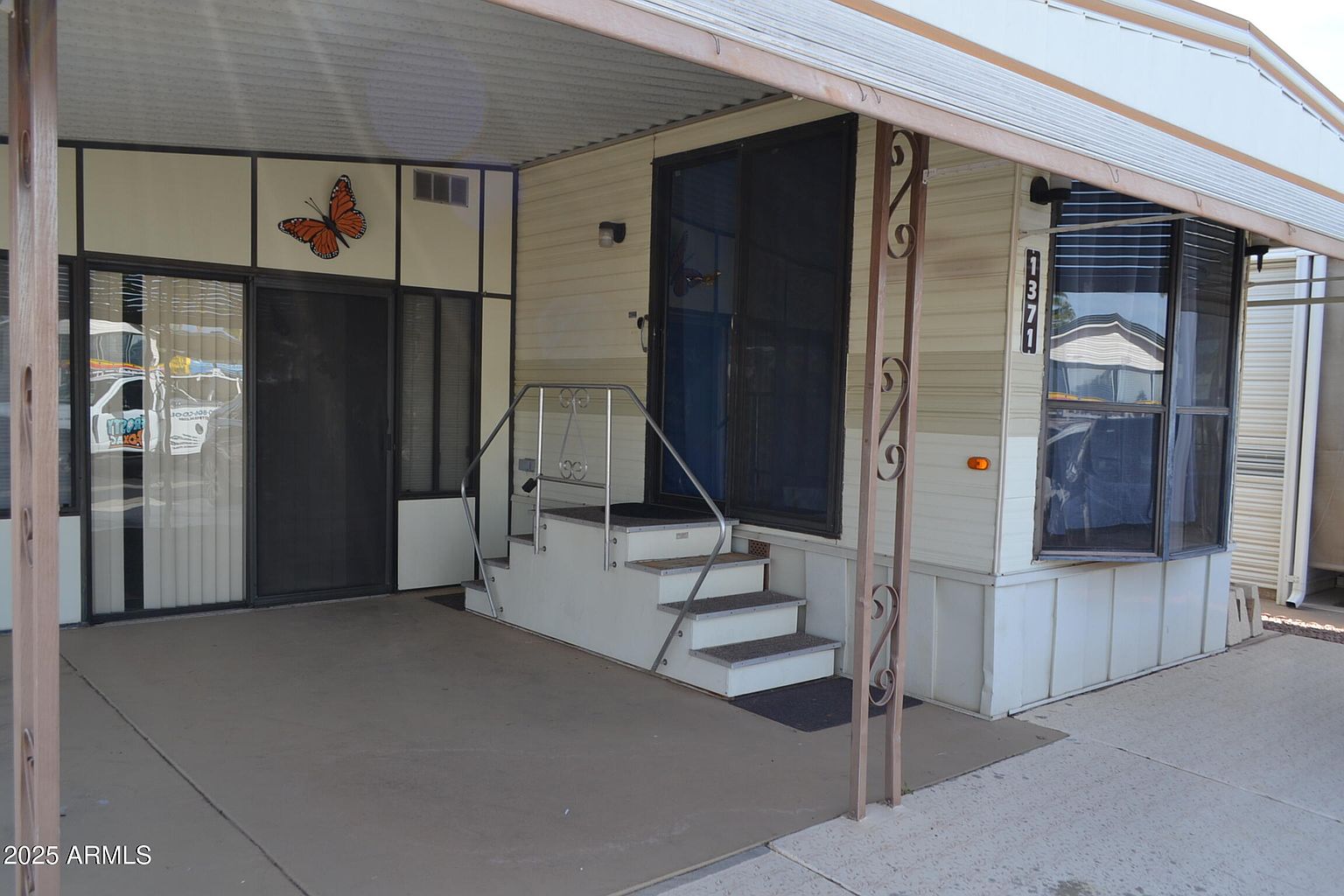 1371 Chesapeake photo 2