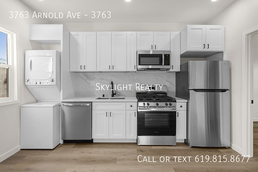 3763 Arnold Ave photo 2